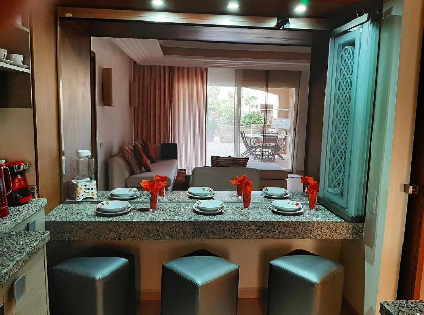 Paradis Plage Pieds Dans L'Eau - Superbe Appartement & Jaccuzi Agadir Bagian luar foto